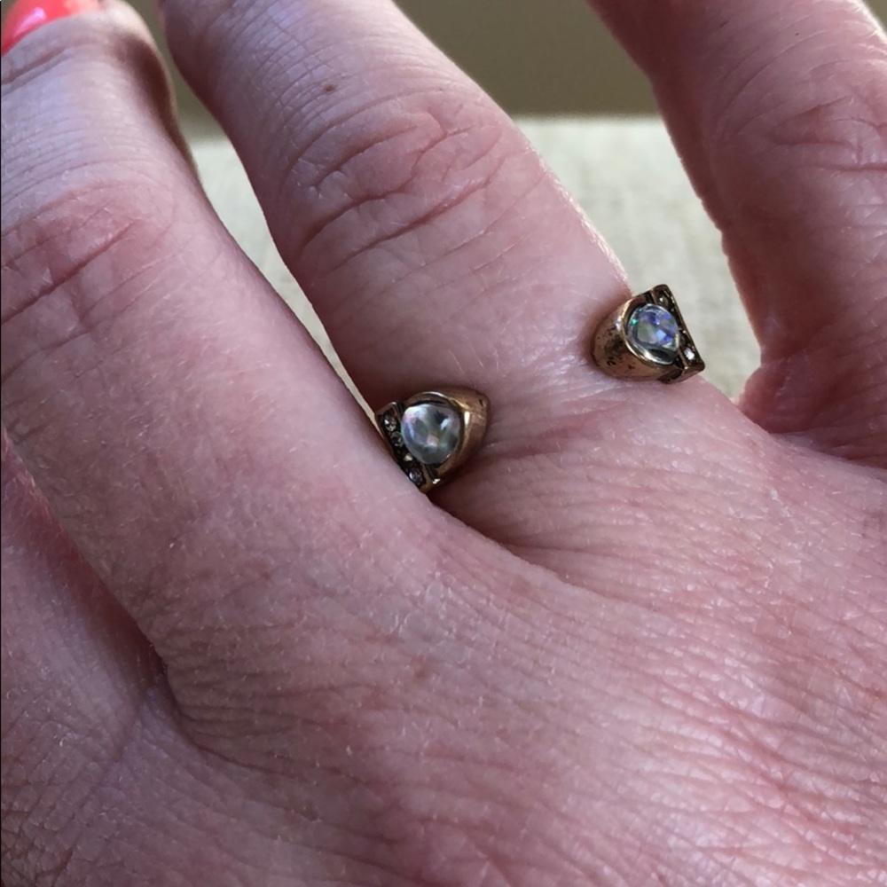 Adorable opal ring(NWT)🎉SALE🎉 Firm.. - Picture 4 of 5
